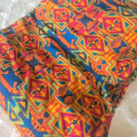 LuLaRoe Leggings Assorted Colors One Size - Picture 5 of 14